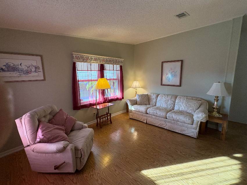 1006 Eagle Drive a Winter Haven, FL Mobile or Manufactured Home for Sale